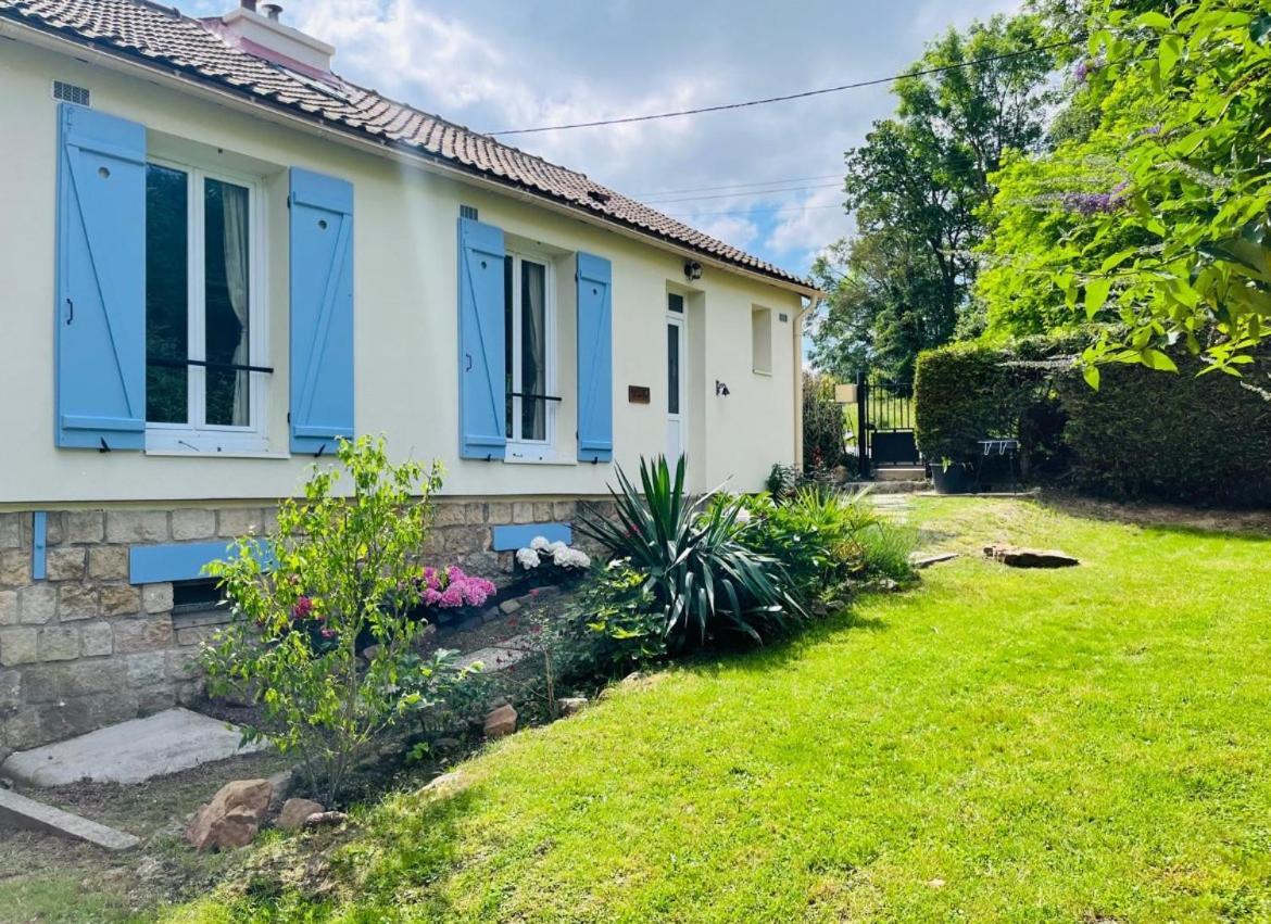 Villa Les Volets Bleus à Parmain Extérieur photo
